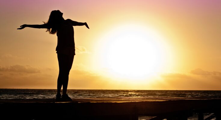 Balancing Friendships and Romantic Relationships